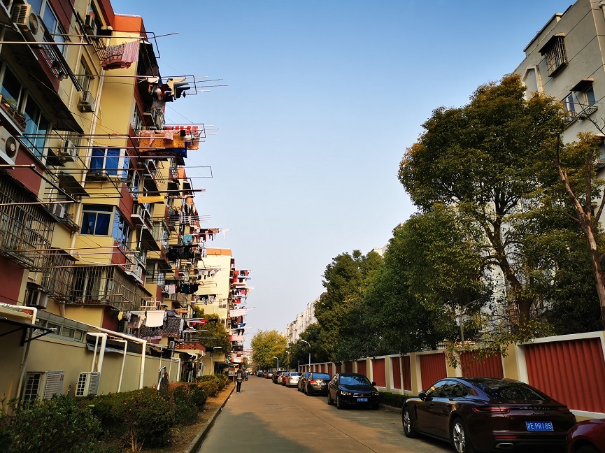 上海市浦东新区东荷小区43栋5F 