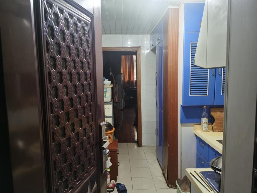 上海市静安区句容小区26栋2F 