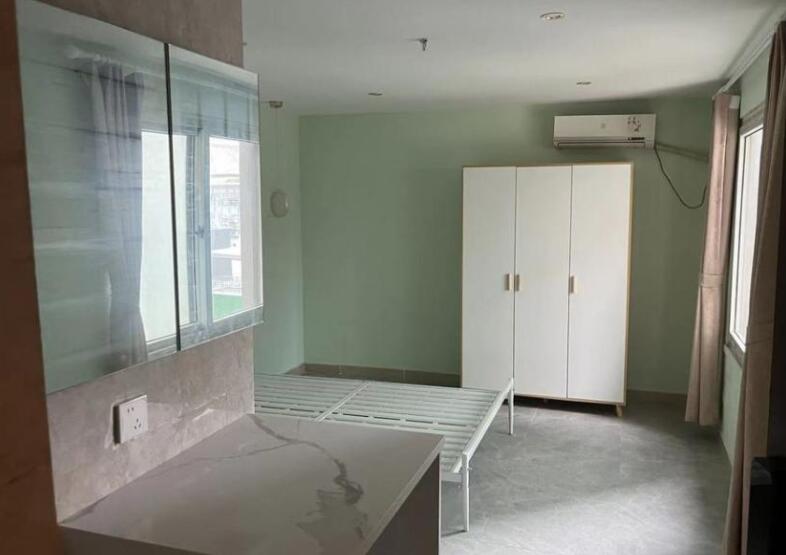 上海市静安区新宏安大厦20栋3F 