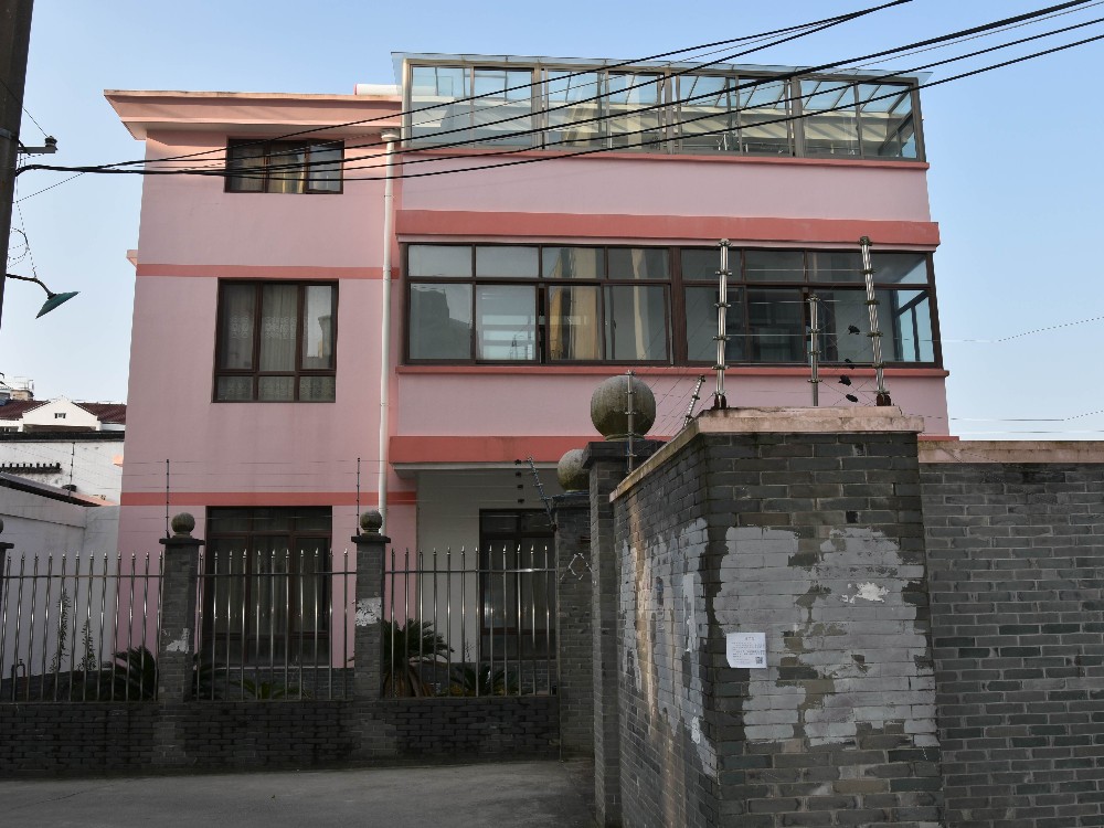 上海市浦东新区牌楼西路12弄小区12栋 