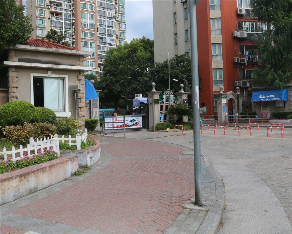 上海市宝山区大华公园世家36栋8F 