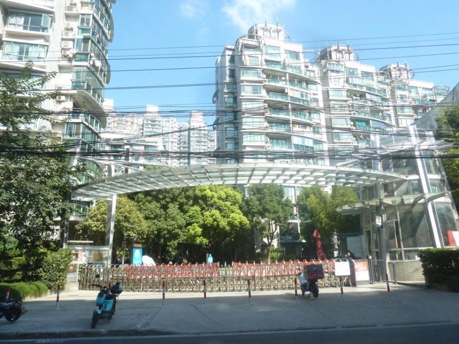 上海市普陀区河滨围城24栋25F及车位 