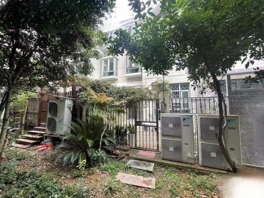 上海市徐汇区徐汇新城69栋1_3F 