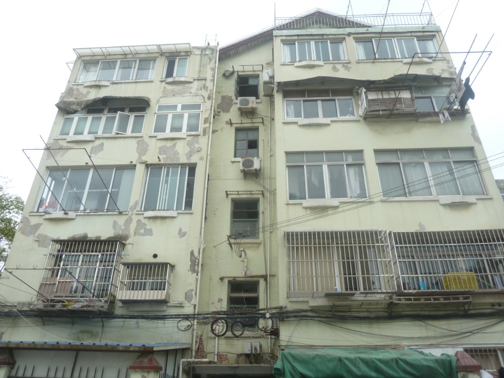 上海市浦东新区崂山新村34栋 