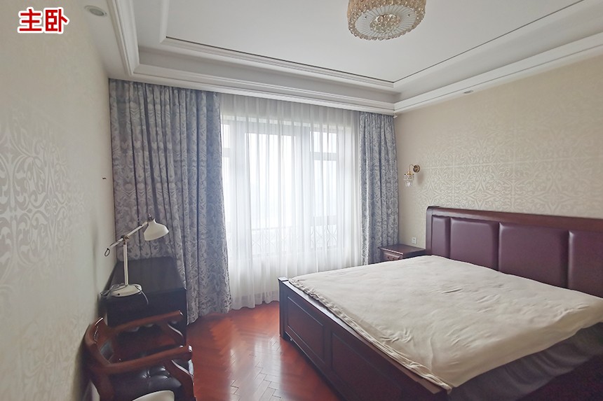 上海市嘉定区华润中央公寓8栋17F 