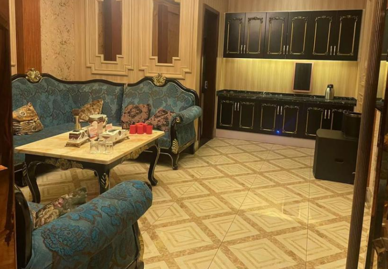 上海市奉贤区歌登堡KTV57、59栋1-2F 