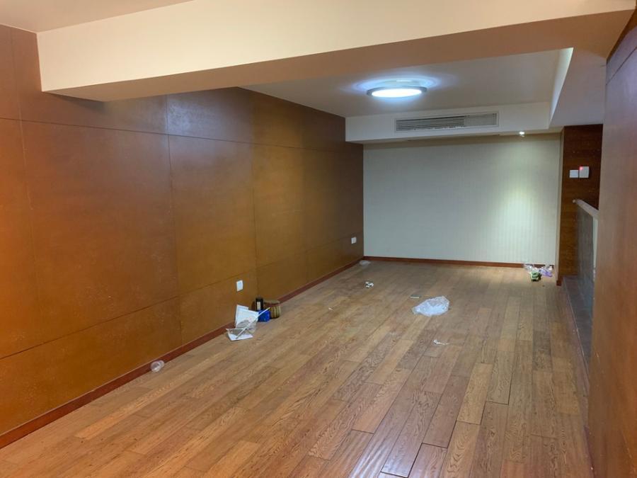 上海市宝山区美兰湖岭域29栋1F及地下车位 