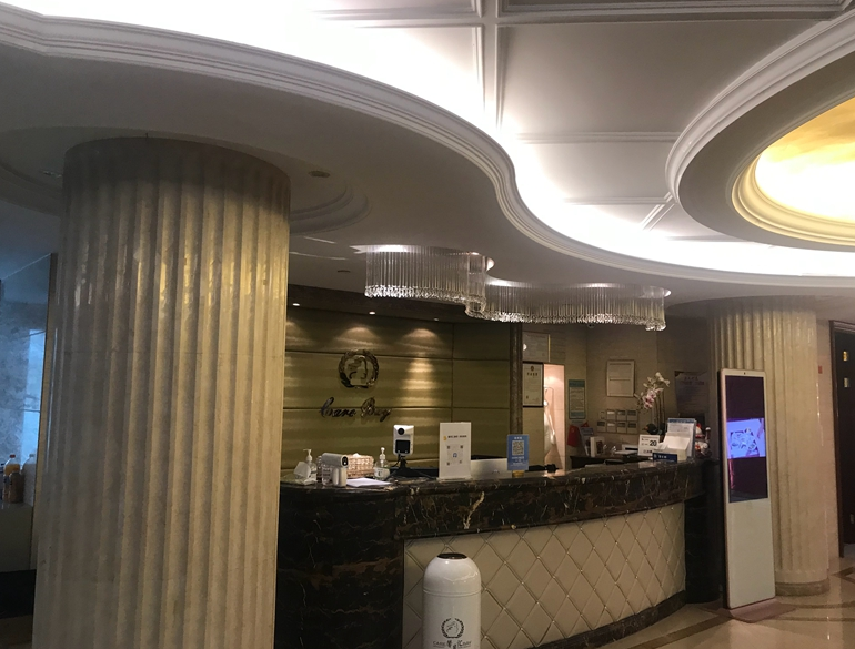 上海市静安区馨月汇月子会所988栋5F 