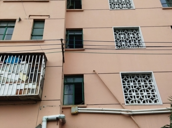 上海市静安区闻喜路1110弄小区16栋3F 