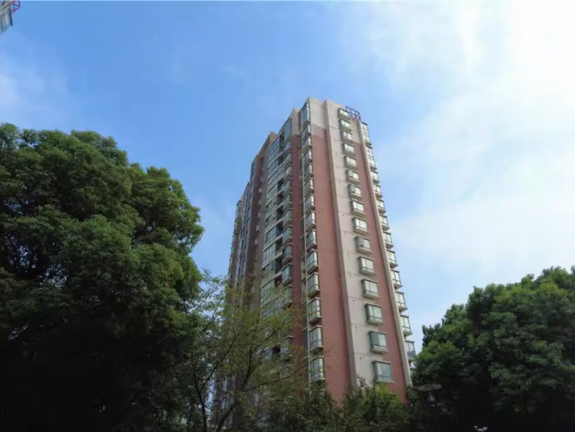 上海市杨浦区合生江湾国际公寓12栋5F及地下1F车位 