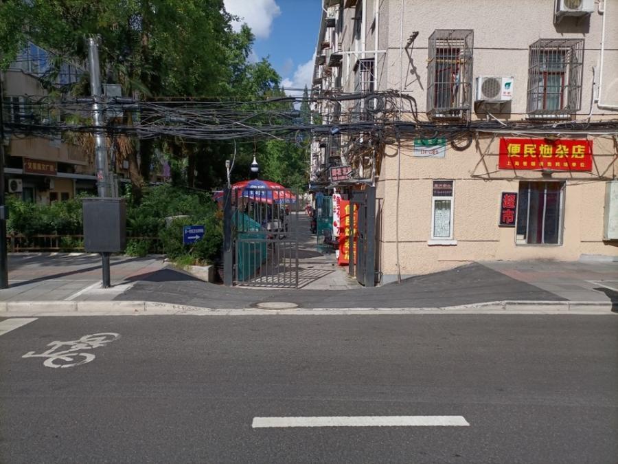 上海市长宁区凯旋路134号小区134栋4F 