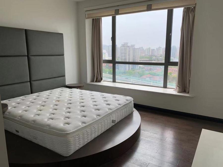 上海市静安区中凯城市之光38栋17F 