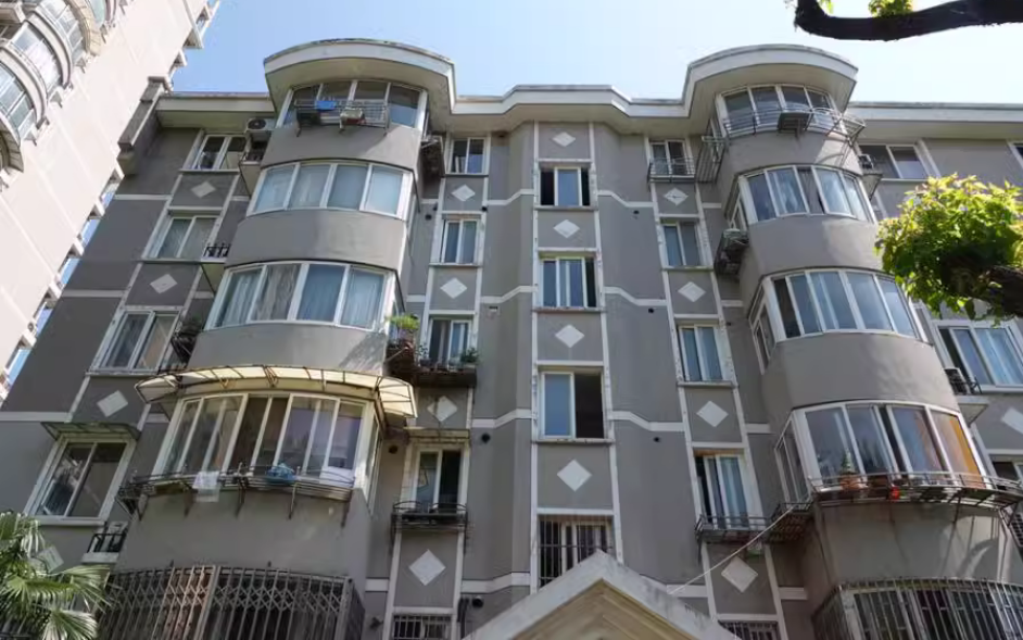 上海市闵行区海联花苑2栋5F 