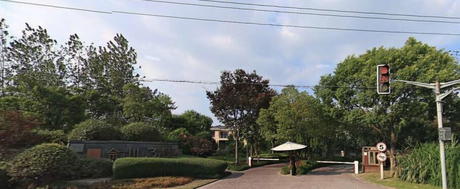 上海市松江区佘山3号佘山镇127栋 