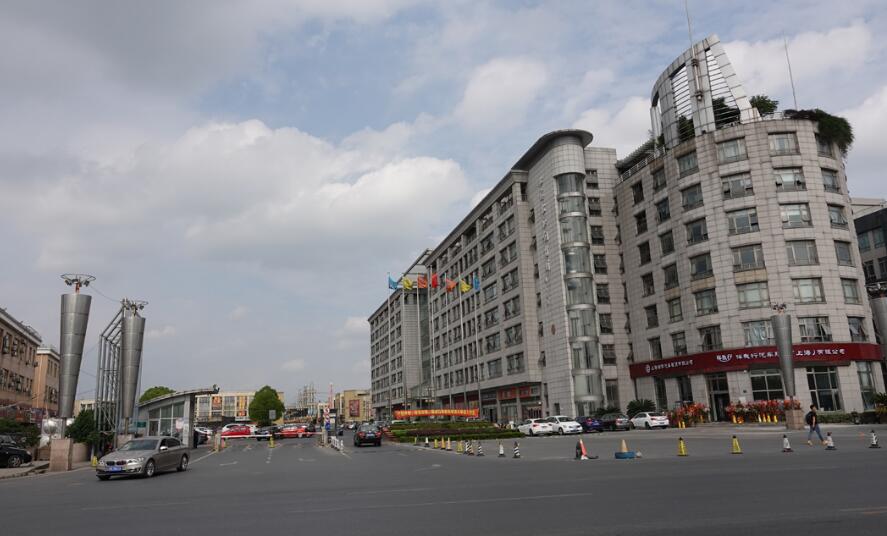 上海市松江区松江钢材城泗砖路105弄43栋1F 