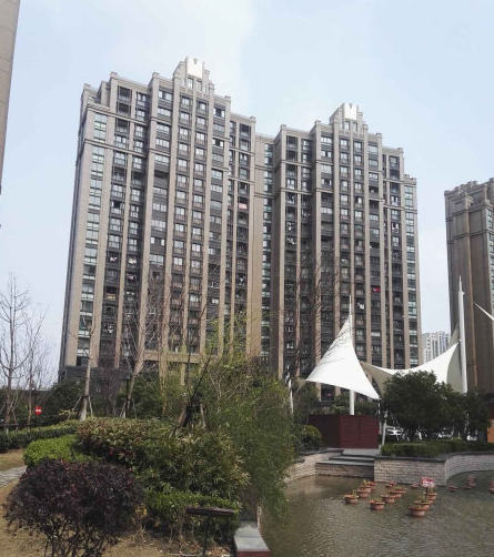 上海市青浦区西郊半岛名苑22栋1F 