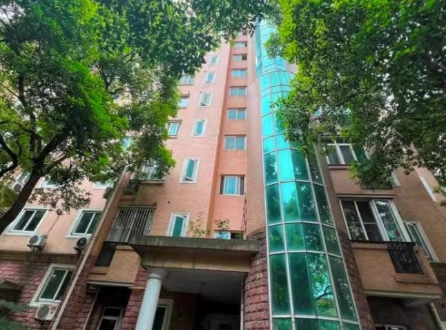 上海市浦东新区金龙东苑1栋7F 