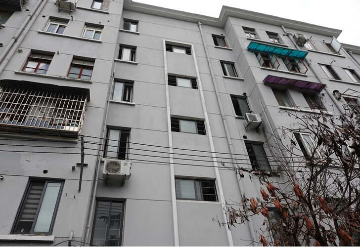 上海市宝山区海滨五村31栋2F 