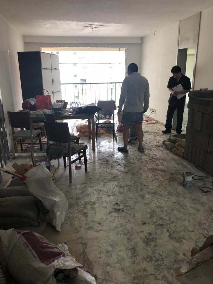 上海市普陀区中远两湾城122栋22F（含车位） 