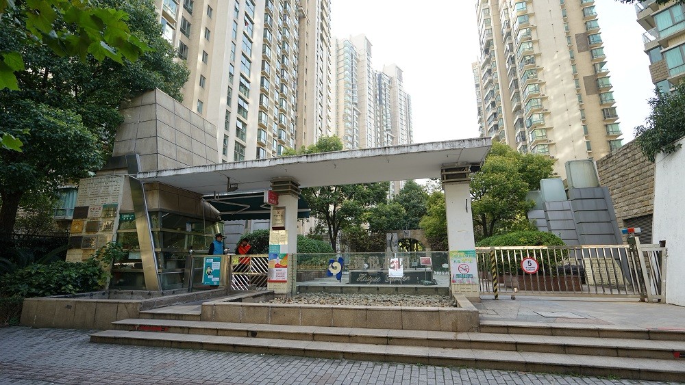 上海市黄浦区海悦花园2栋25F 