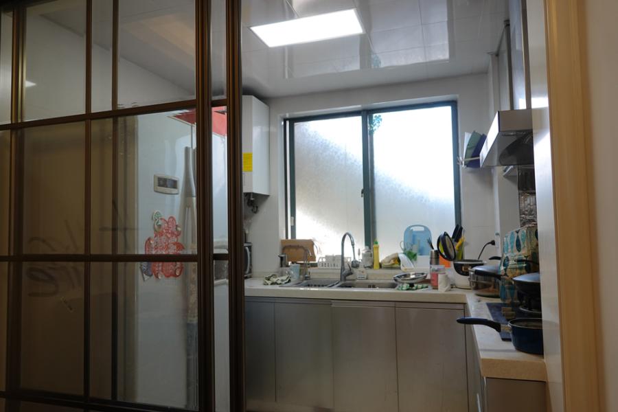 上海市长宁区雍景园6栋10F 