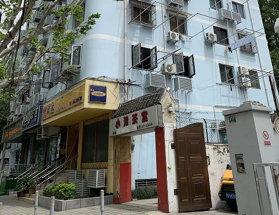 上海市虹口区天宝路849弄小区2栋地下室 