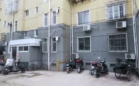 上海市金山区东礁四村11栋3F 