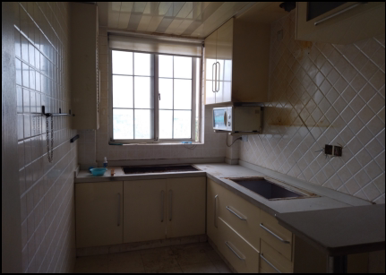 上海市闵行区金丰小区128栋5F 