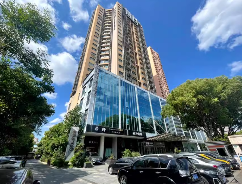 上海市浦东新区浦建雅居727栋1F、2F、4F 