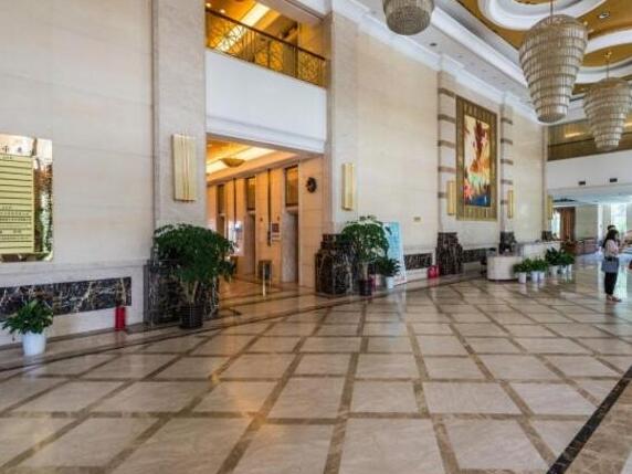 上海市杨浦区财富国际广场39栋7F
 