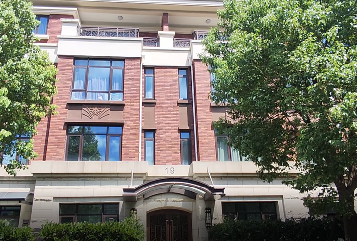 上海市浦东新区碧云壹零19栋3F 