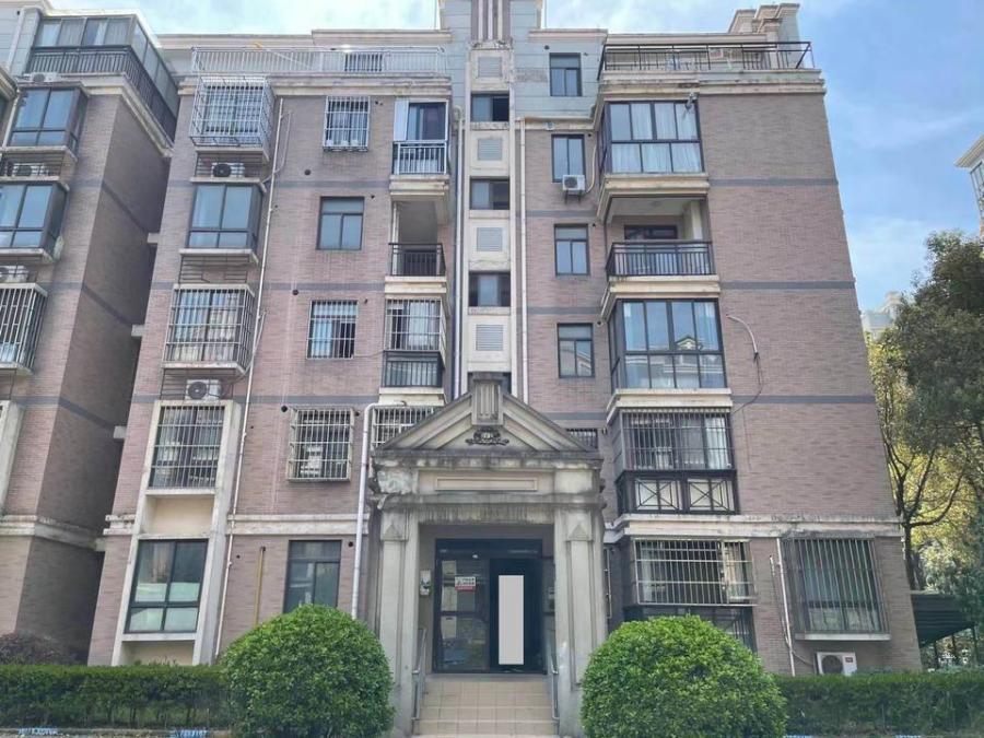 上海市金山区绿地金卫新家园68栋11F 