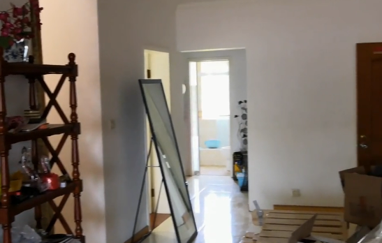 上海市徐汇区淮海鑫城苑2栋6F 