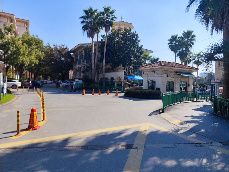 上海市松江区维罗纳贵都26栋6F 