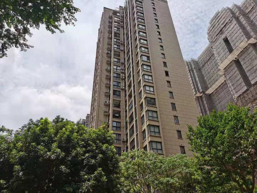 上海市宝山区保利叶上海西区176栋17F 