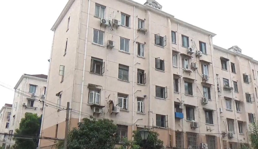 上海市闵行区双柏小区77栋6F 