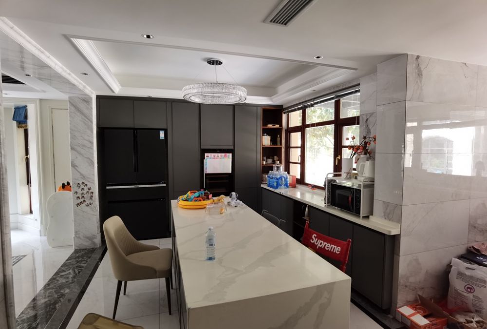 上海市金山区现代御墅 