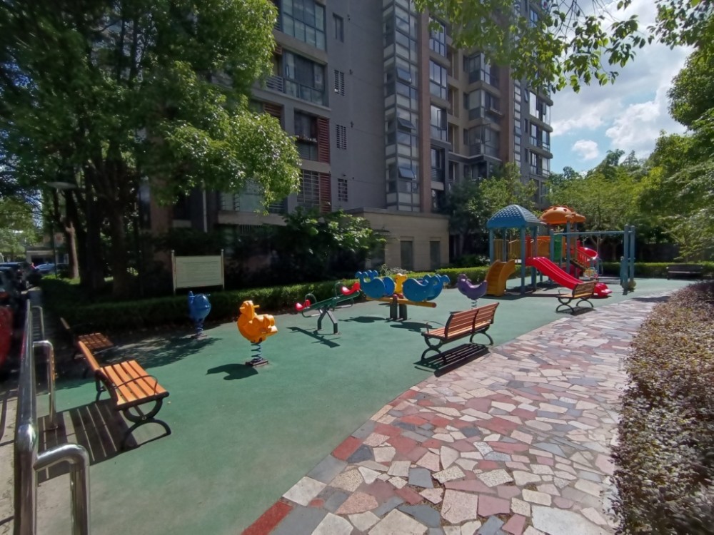 上海市普陀区万里雅筑23栋2F 