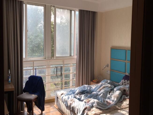 上海市浦东新区上海浦东国际汽配物流城川图路302栋5F 