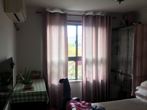 上海市浦东新区士韵家园12栋4F 