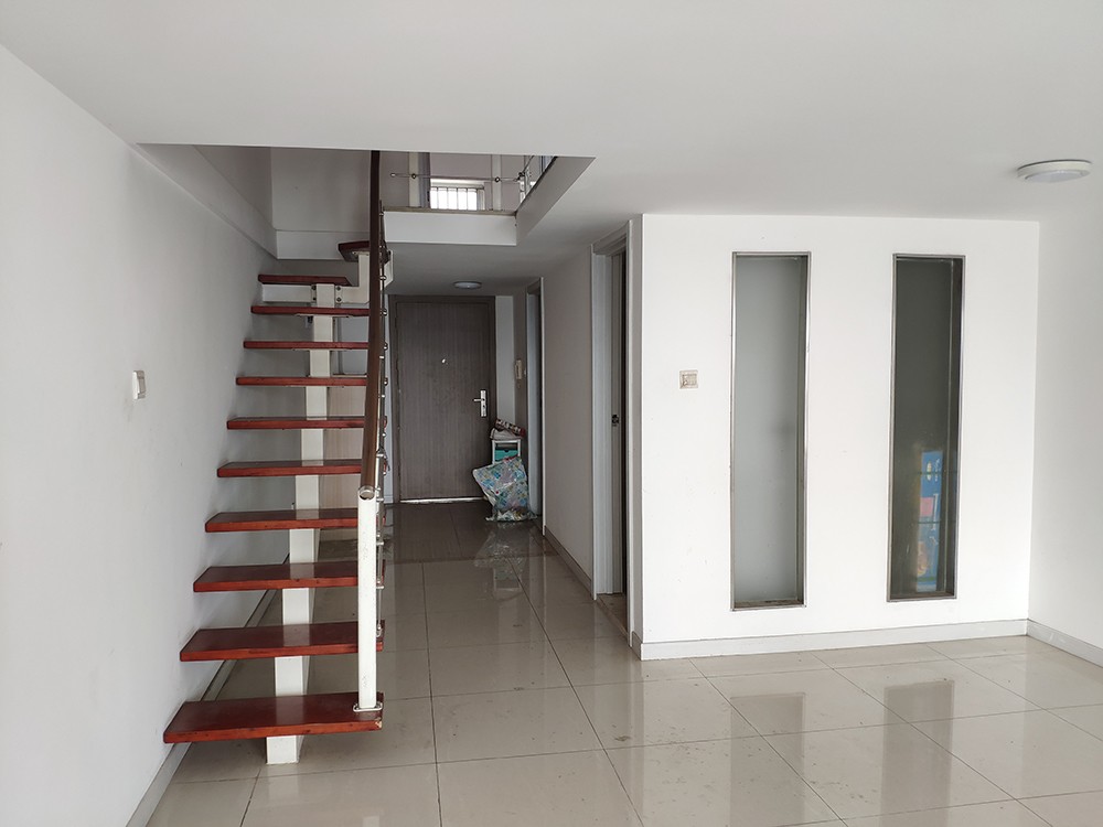 上海市奉贤区卓越世纪中心796、806栋14F 