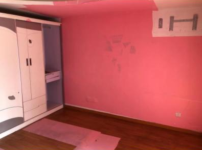 上海市普陀区万里真金苑61栋4F 