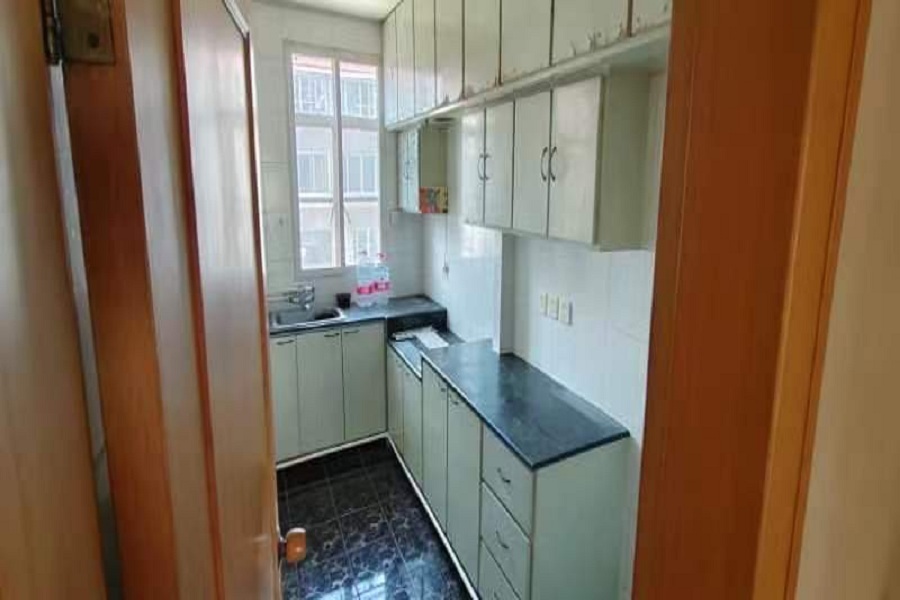 上海市普陀区金丰新村47栋5F 