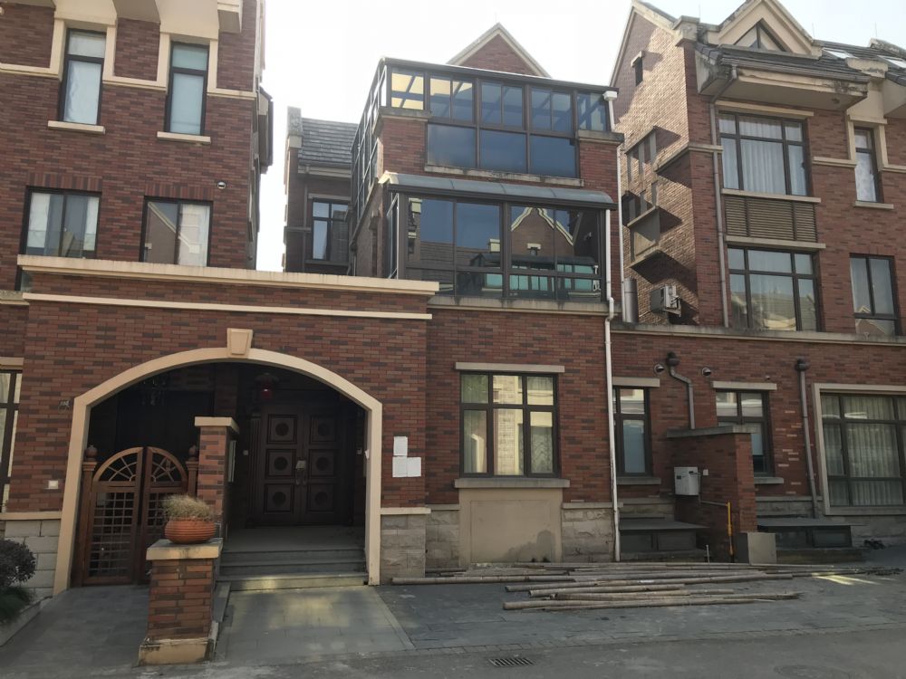 上海市青浦区富力桃园青浦镇107栋1-3F 