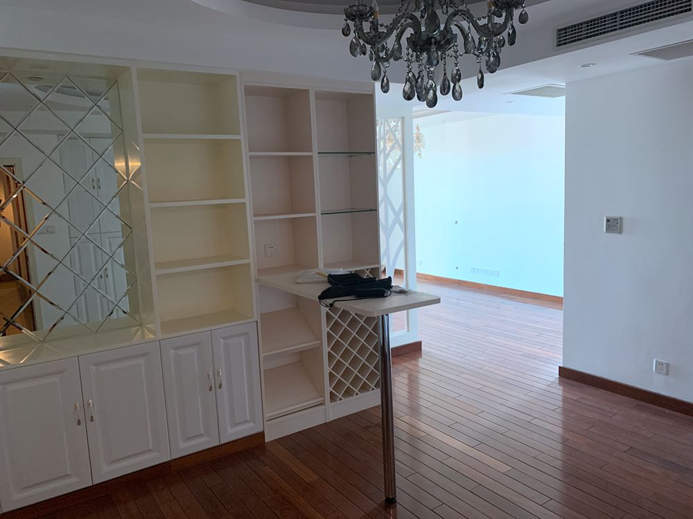 上海市长宁区东方雅苑9栋15F 