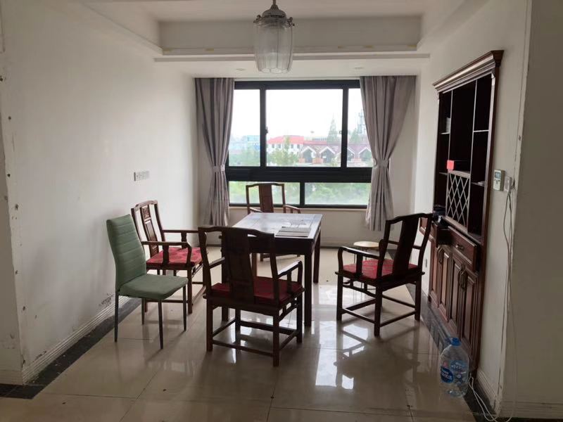 上海市静安区中星馨恒苑32栋4F及车位 