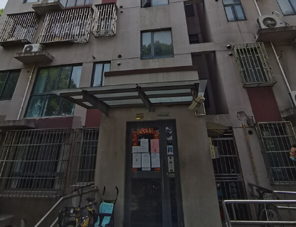 上海市宝山区宝虹水岸景苑5栋3F 