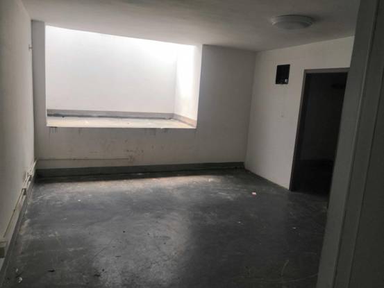 上海市闵行区红醍半岛33栋 