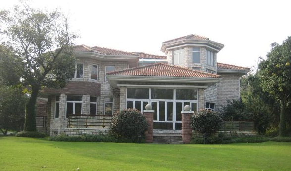 上海市松江区佘山月湖山庄佘山镇23栋 