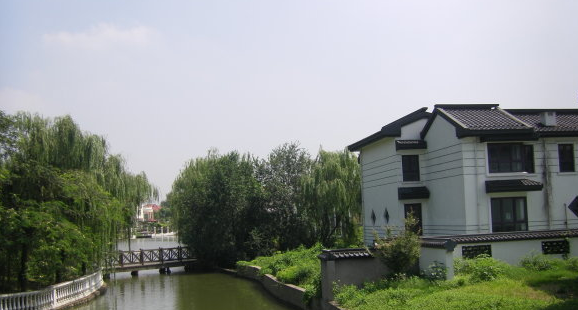 上海市松江区云间水庄新桥镇59栋 